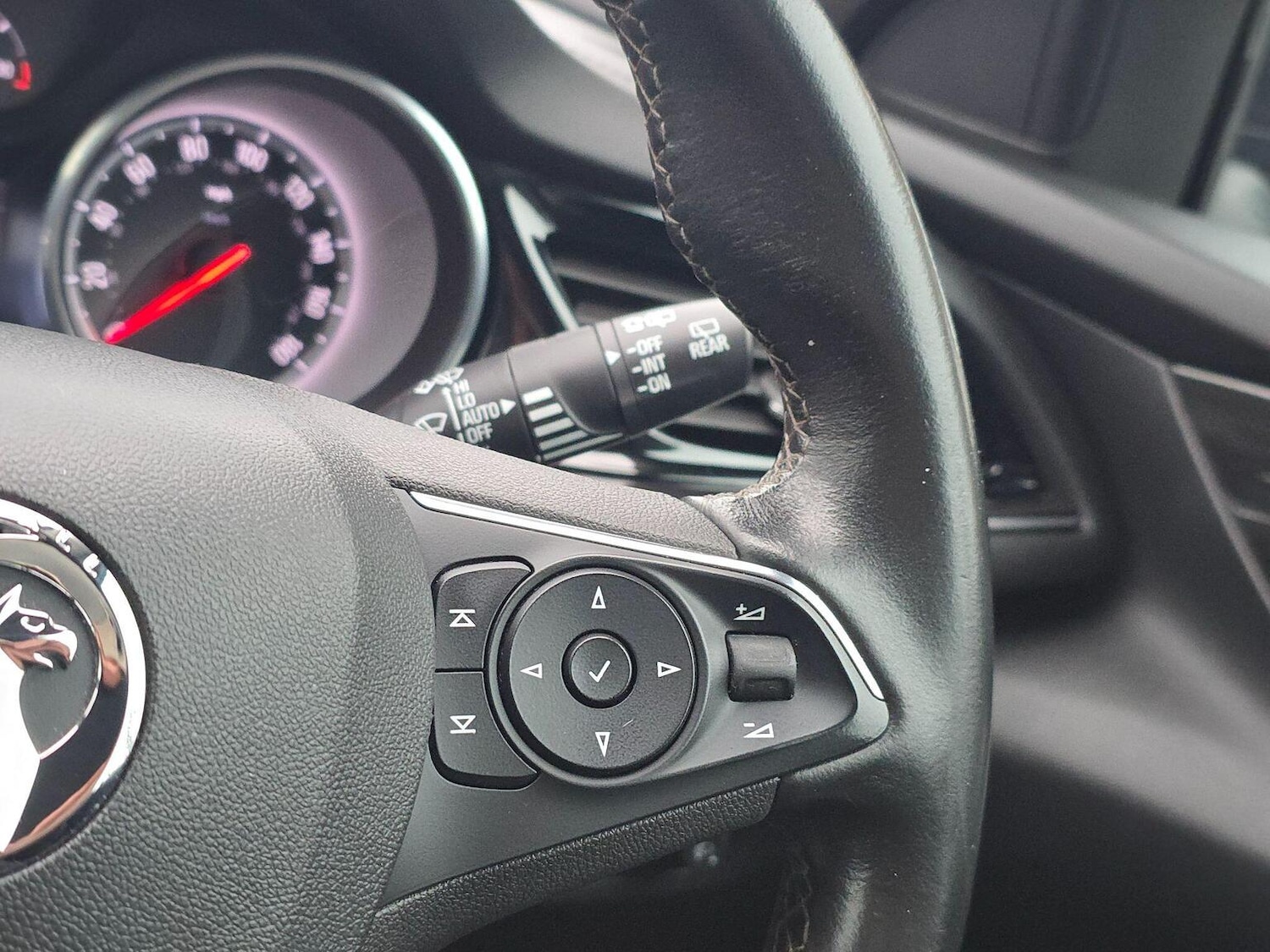 Used Vauxhall Insignia 2017 for sale - 76107360: Photo 17