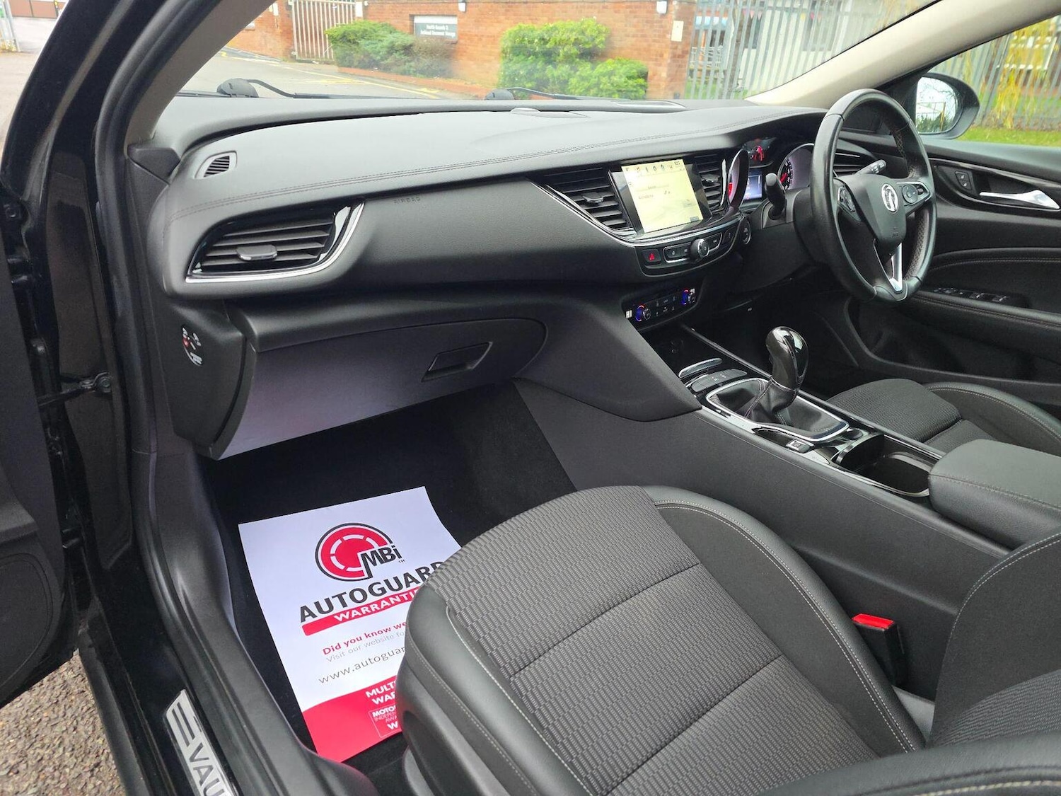 Used Vauxhall Insignia 2017 for sale - 76107360: Photo 27