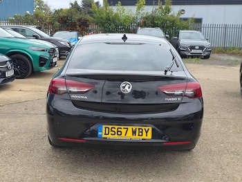 Used Vauxhall Insignia 2017 for sale - 76107360: Photo