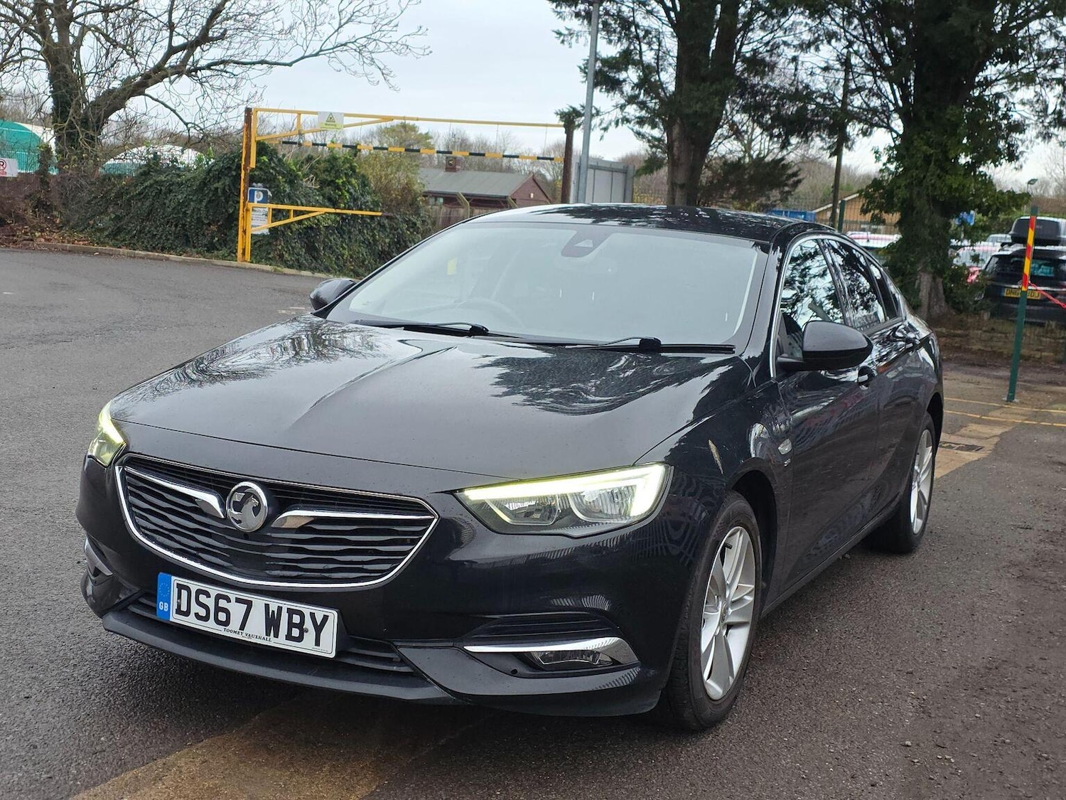 Used Vauxhall Insignia 2017 for sale - 76107360: Photo 5