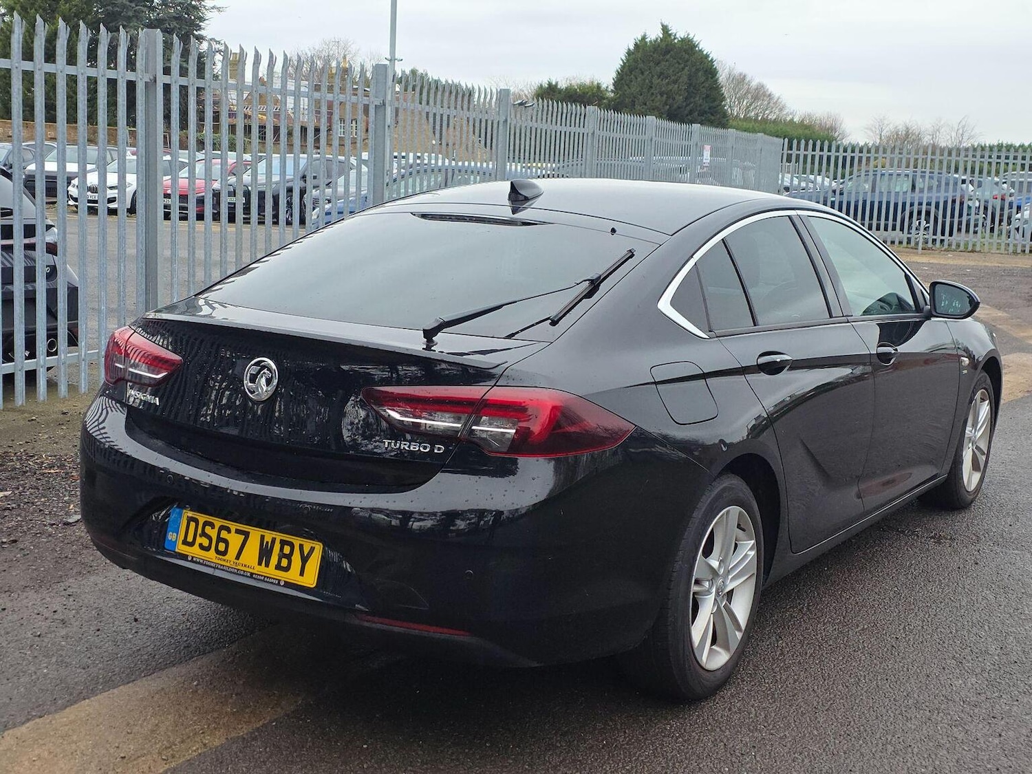 Used Vauxhall Insignia 2017 for sale - 76107360: Photo 8