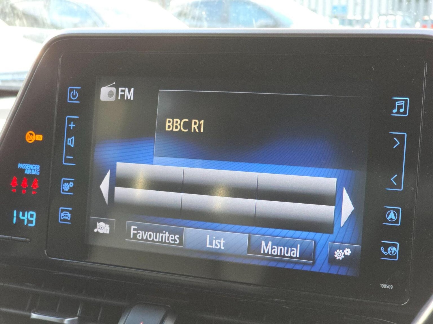 Used Toyota C-HR 2018 for sale - 76631463: Photo 25