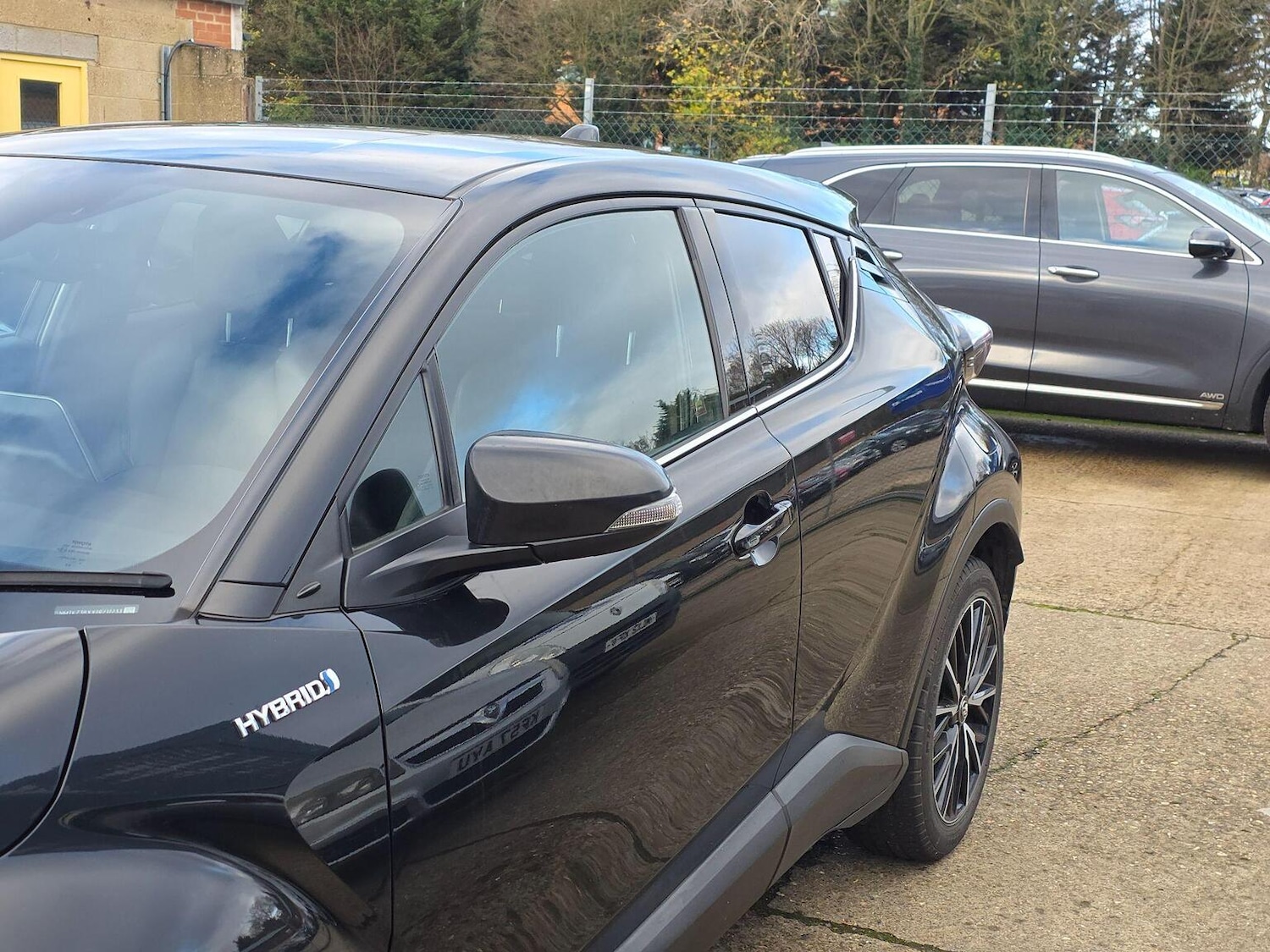 Used Toyota C-HR 2018 for sale - 76631463: Photo 28