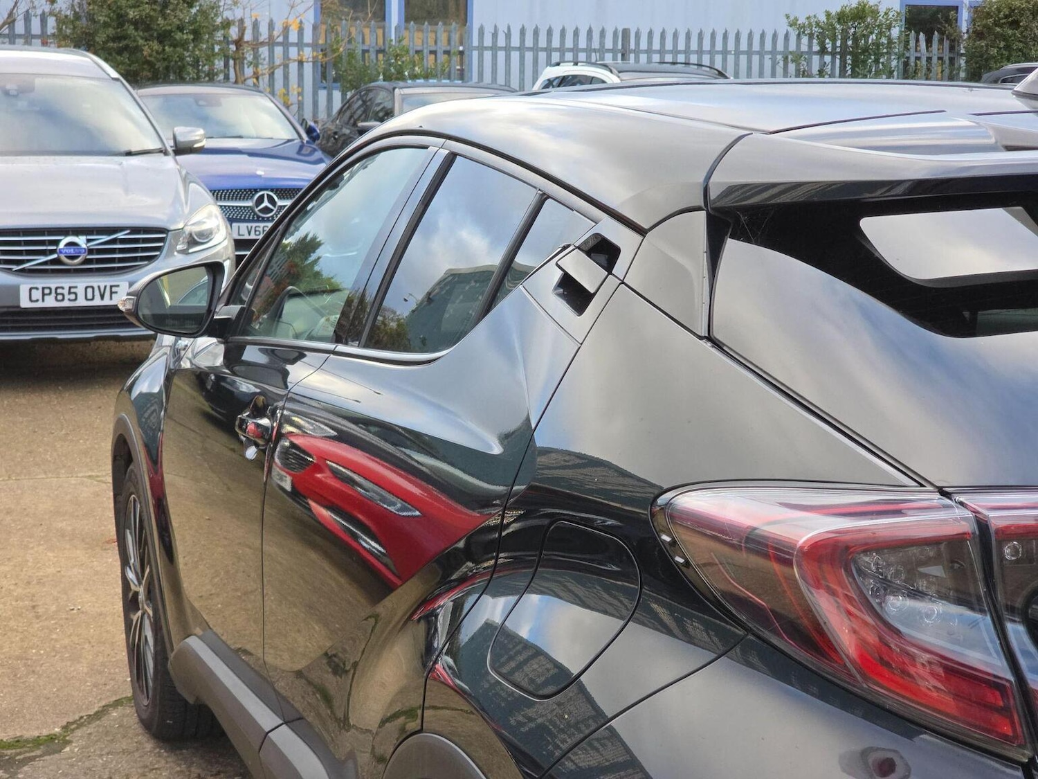 Used Toyota C-HR 2018 for sale - 76631463: Photo 33