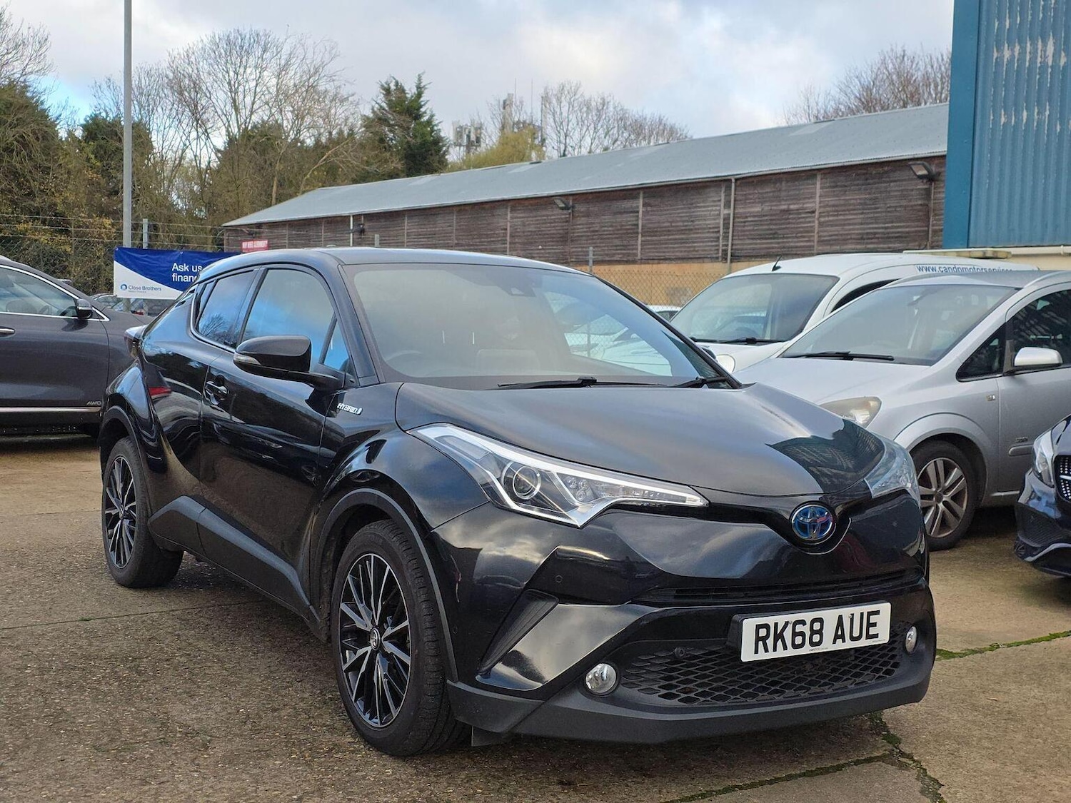 Used Toyota C-HR 2018 for sale - 76631463: Photo 6