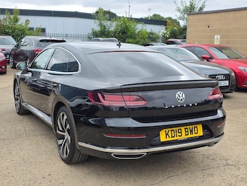 Used Volkswagen Arteon 2019 for sale - 76107217: Photo