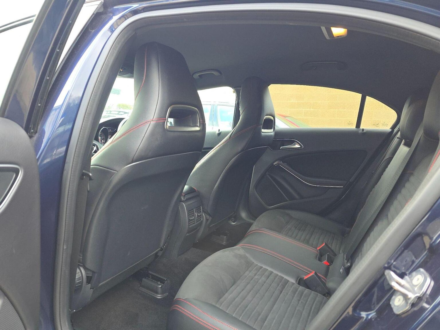 Used Mercedes-Benz A-Class 2018 for sale - 76218782: Photo 18