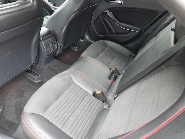 Used Mercedes-Benz A-Class 2018 for sale - 76218782: Photo 18