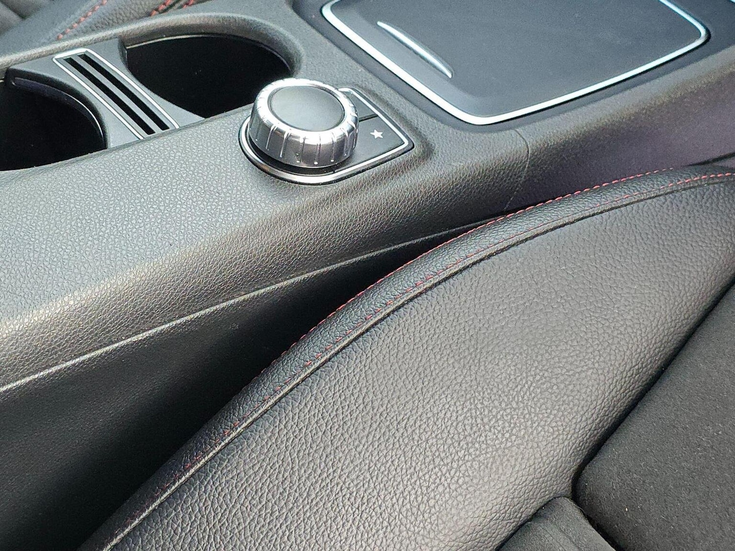 Used Mercedes-Benz A-Class 2018 for sale - 76218782: Photo 26