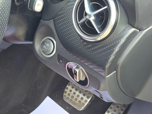 Used Mercedes-Benz A-Class 2018 for sale - 76218782: Photo 30