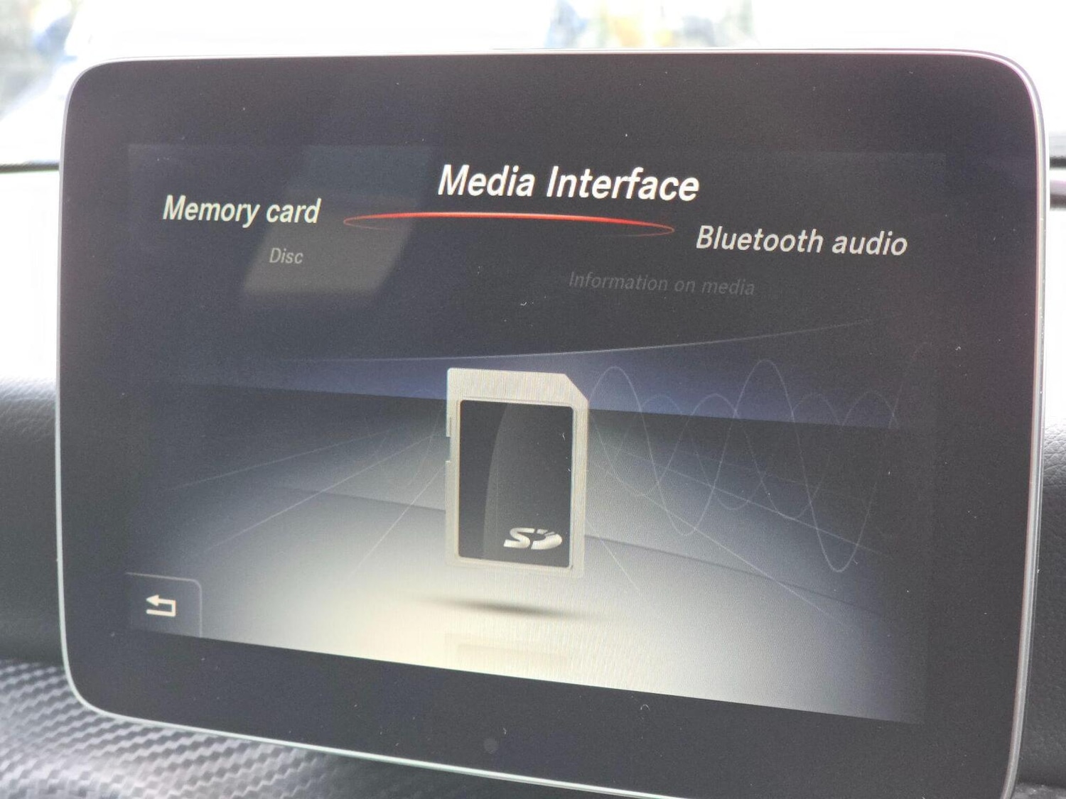 Used Mercedes-Benz A-Class 2018 for sale - 76218782: Photo 38