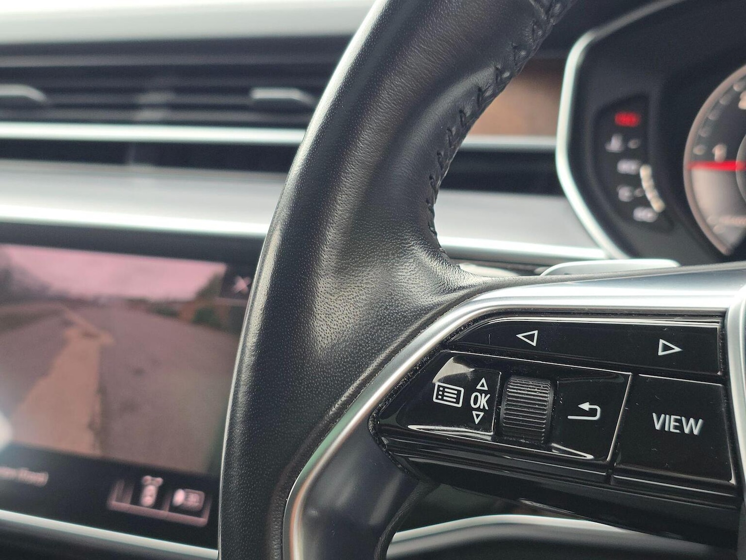 Used Audi A8 2017 for sale - 76281347: Photo 17