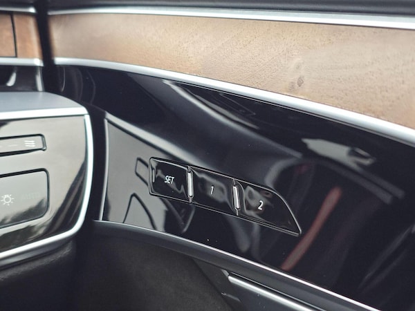 Used Audi A8 2017 for sale - 76281347: Photo 48