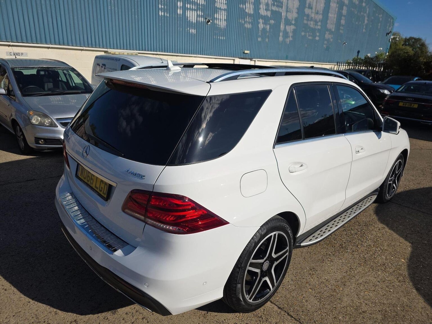 Used Mercedes-Benz GLE-Class 2016 for sale - 76107380: Photo 7