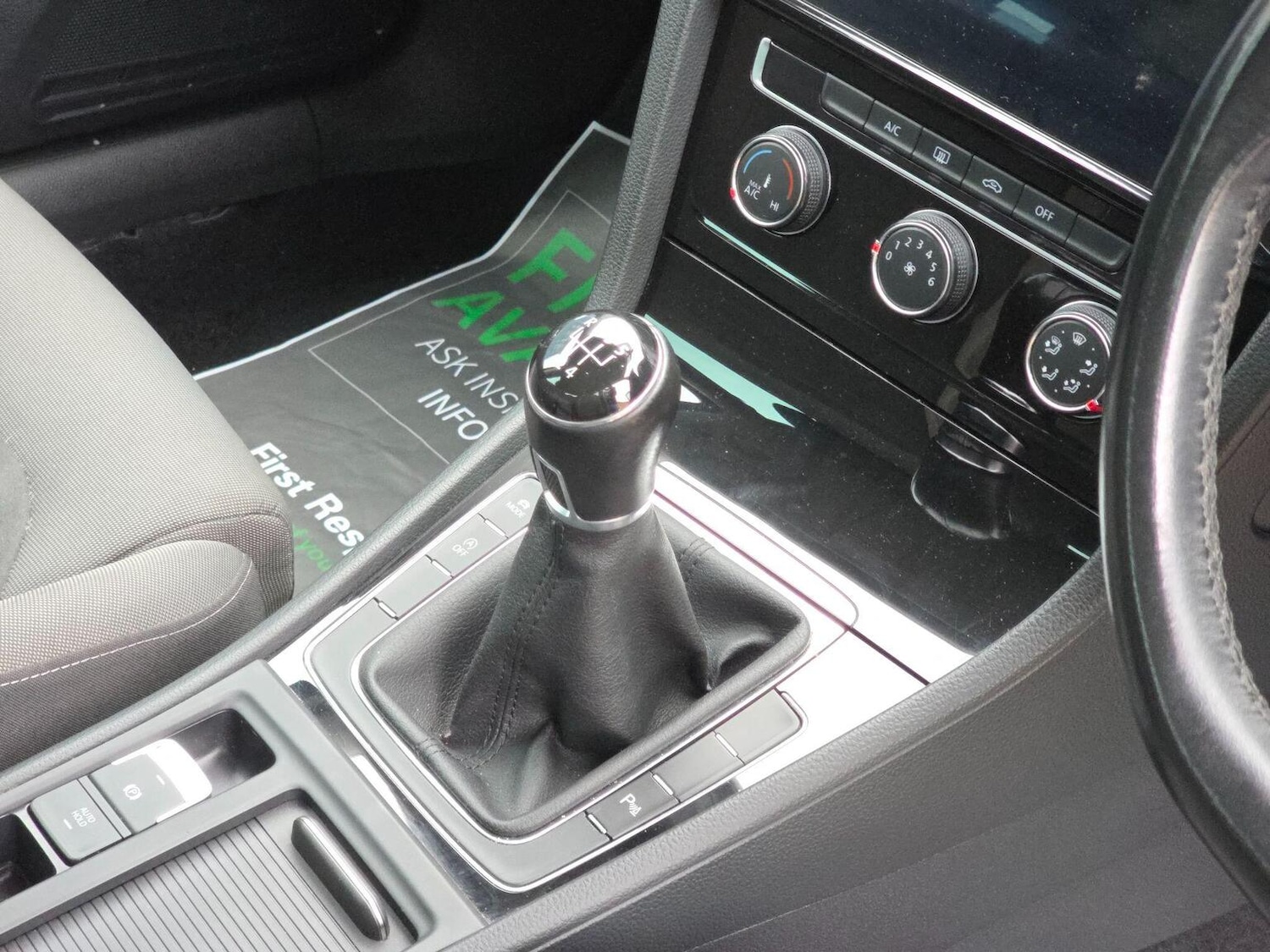 Used Volkswagen Golf 2017 for sale - 76794252: Photo 12