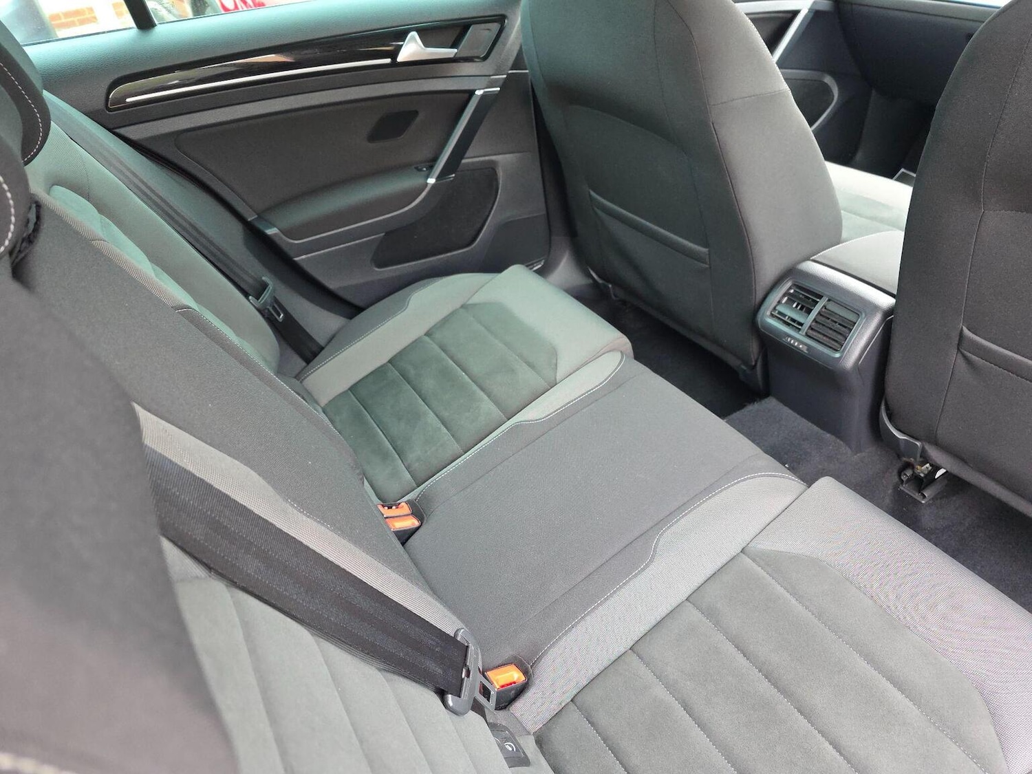 Used Volkswagen Golf 2017 for sale - 76794252: Photo 18