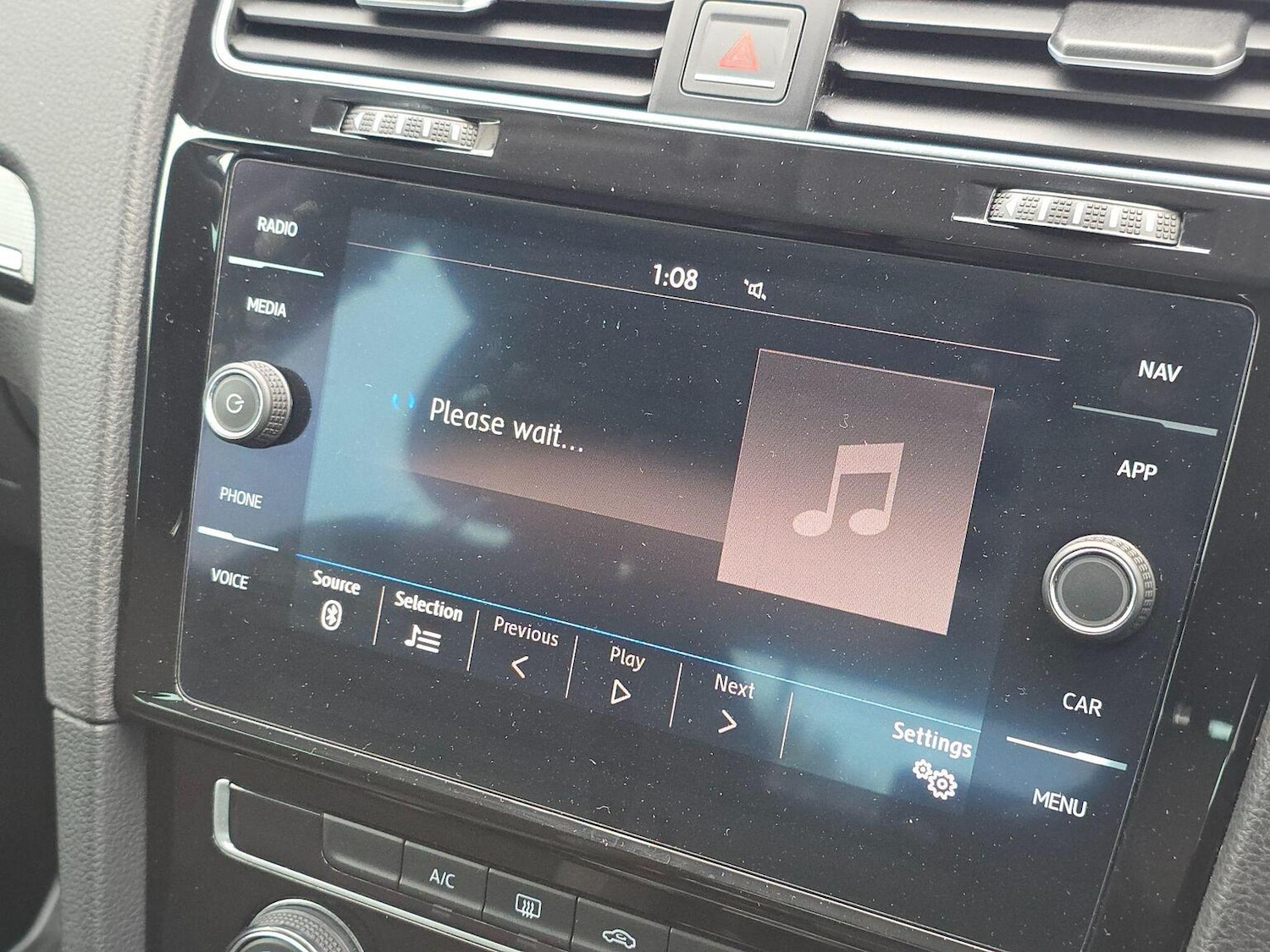 Used Volkswagen Golf 2017 for sale - 76794252: Photo 35