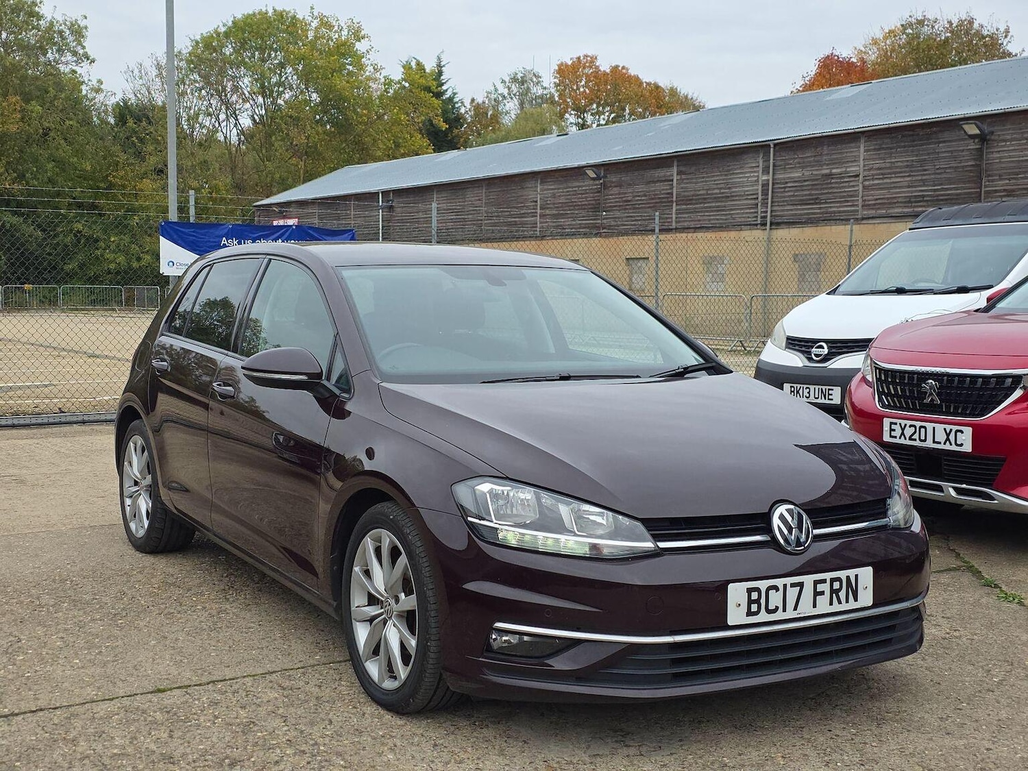 Used Volkswagen Golf 2017 for sale - 76794252: Photo 6
