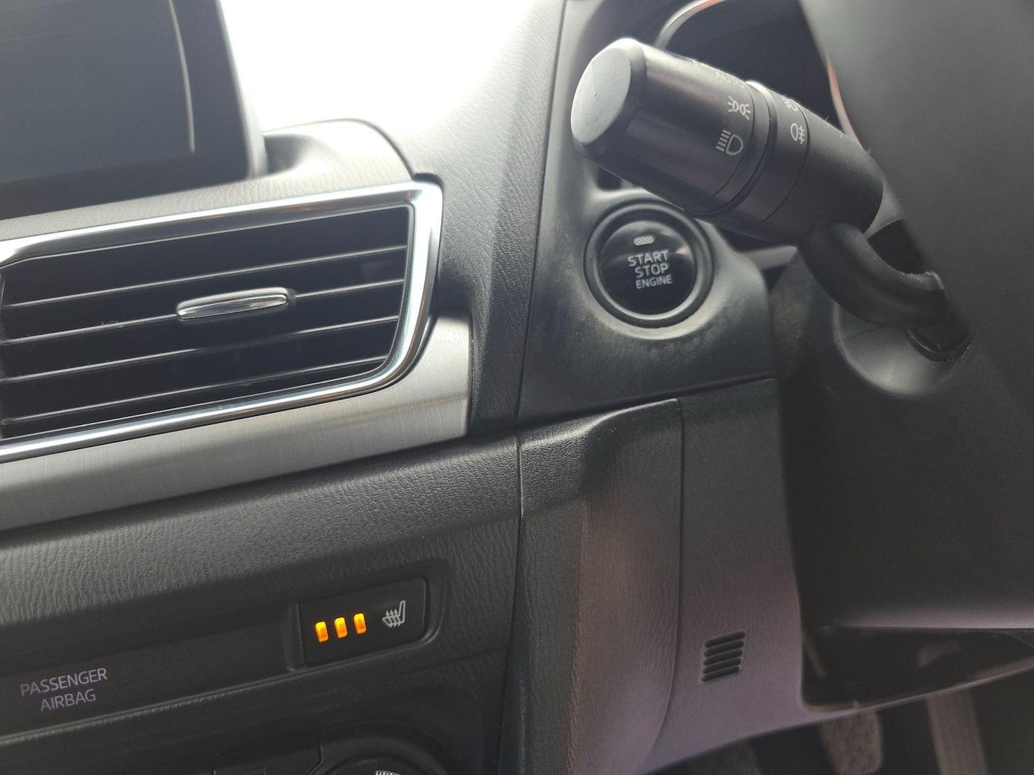 Used Mazda Mazda3 2014 for sale - 76107227: Photo 15