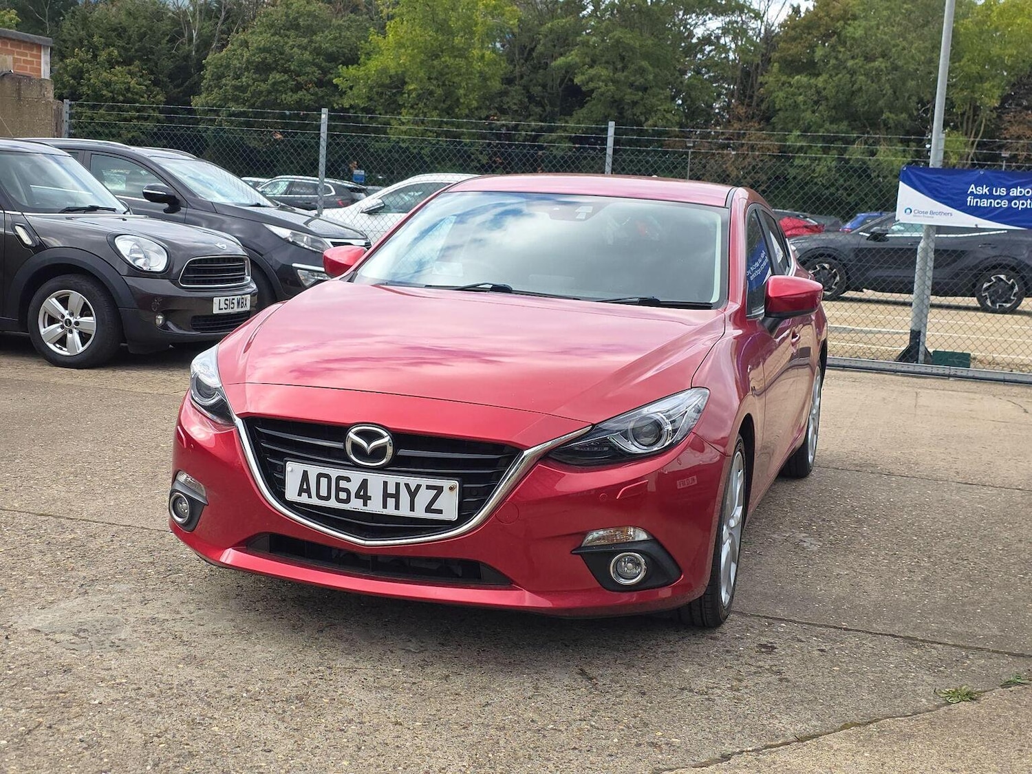 Used Mazda Mazda3 2014 for sale - 76107227: Photo 3