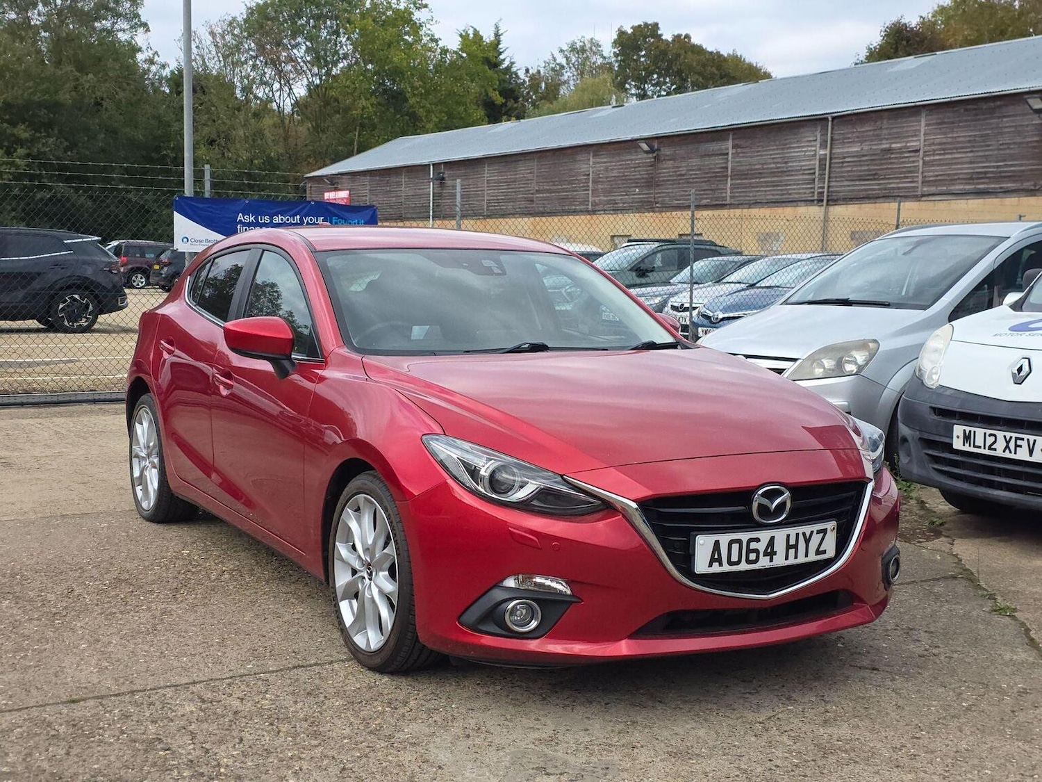 Used Mazda Mazda3 2014 for sale - 76107227: Photo 5