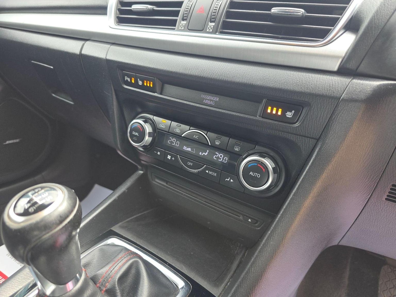 Used Mazda Mazda3 2014 for sale - 76107227: Photo 8