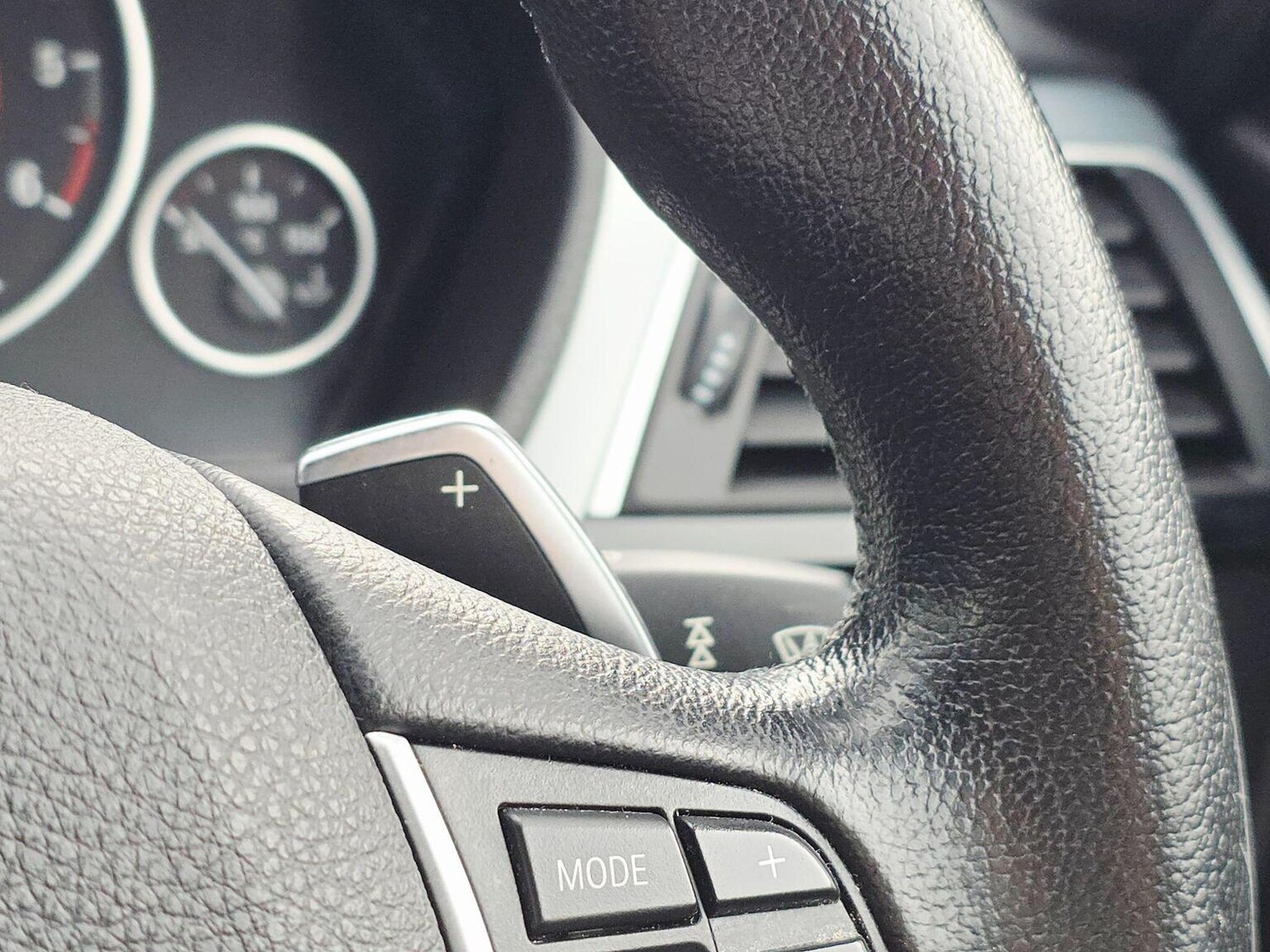 Used BMW 3 Series 2016 for sale - 78209979: Photo 17