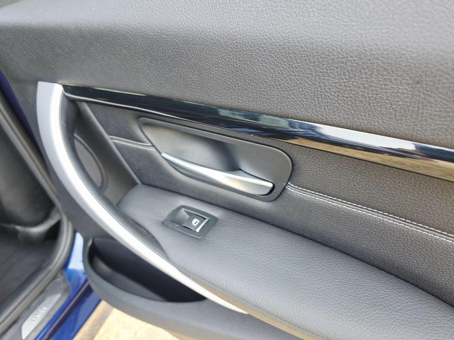 Used BMW 3 Series 2016 for sale - 78209979: Photo 25