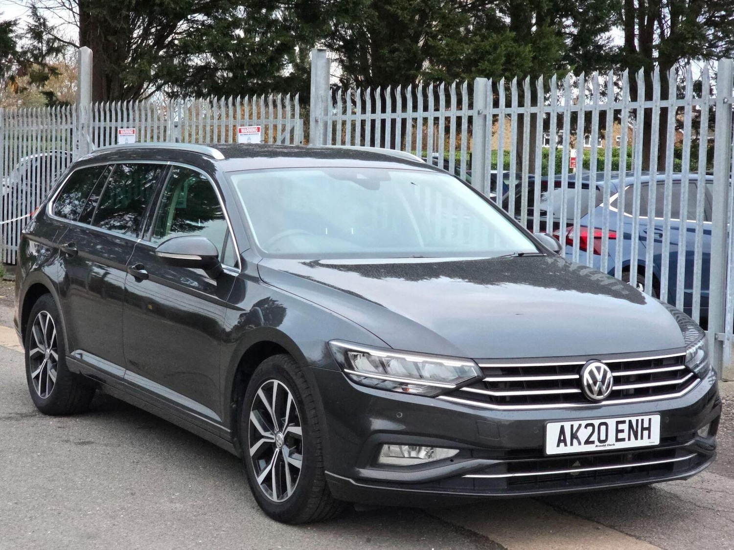 Used Volkswagen Passat 2020 for sale - 76525751: Photo 1