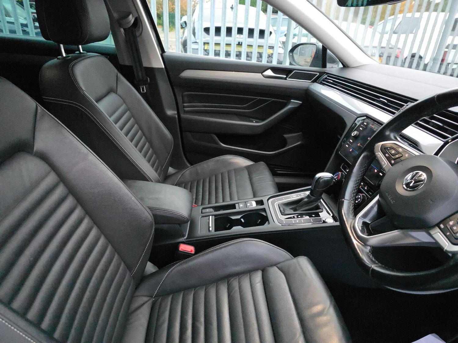 Used Volkswagen Passat 2020 for sale - 76525751: Photo 15