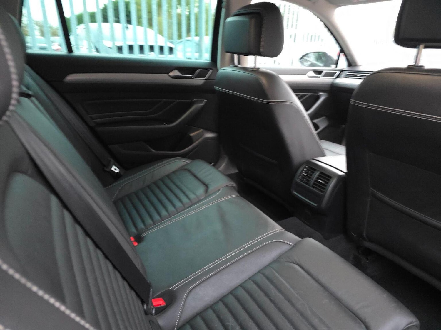 Used Volkswagen Passat 2020 for sale - 76525751: Photo 16