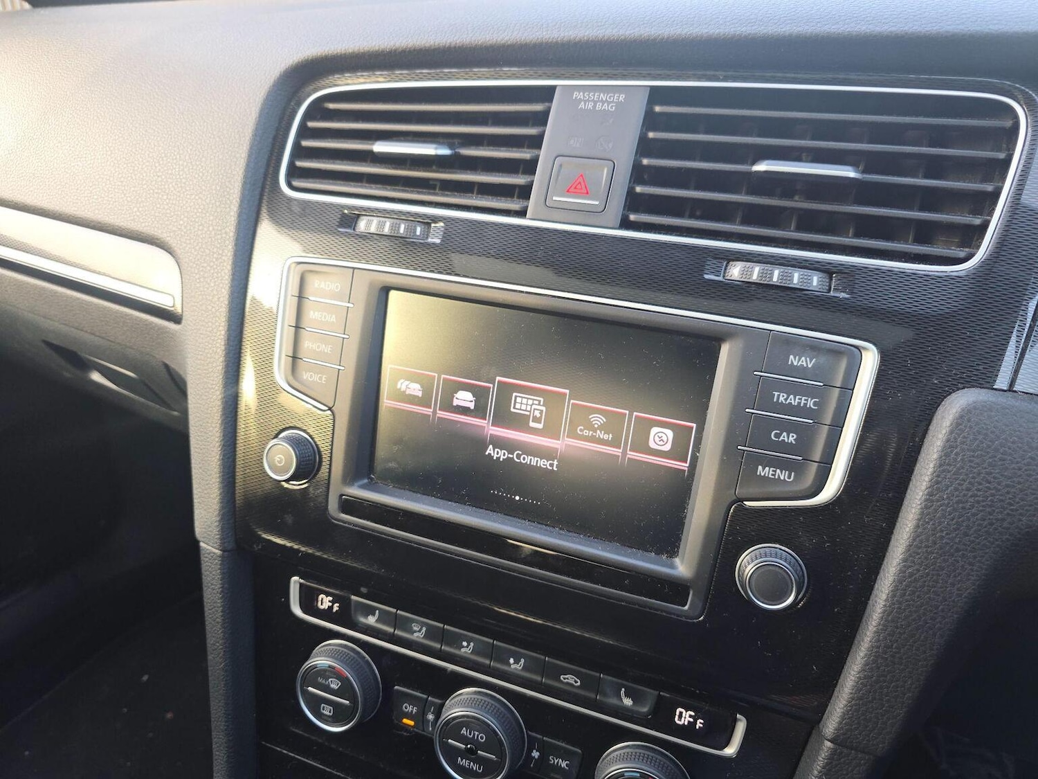 Used Volkswagen Golf 2016 for sale - 77774788: Photo 19