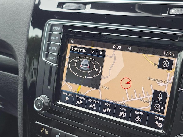 Used Volkswagen Scirocco 2015 for sale - 76198234: Photo 25