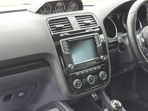 Used Volkswagen Scirocco 2015 for sale - 76198234: Photo 29