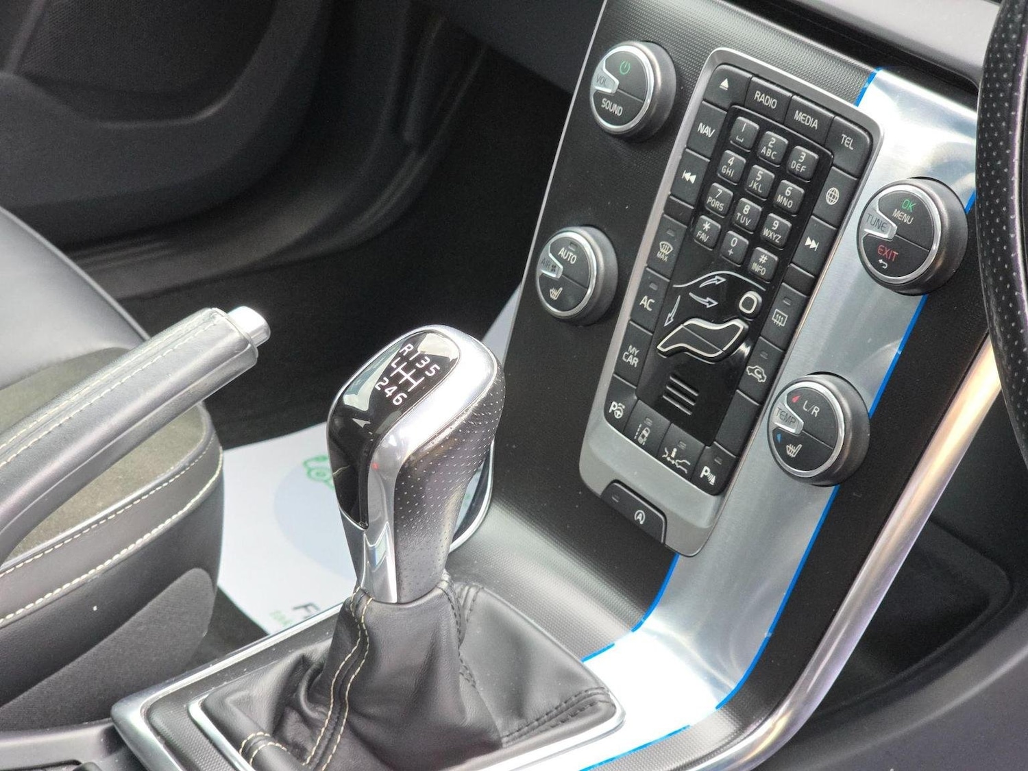Used Volvo V40 2014 for sale - 76107319: Photo 10