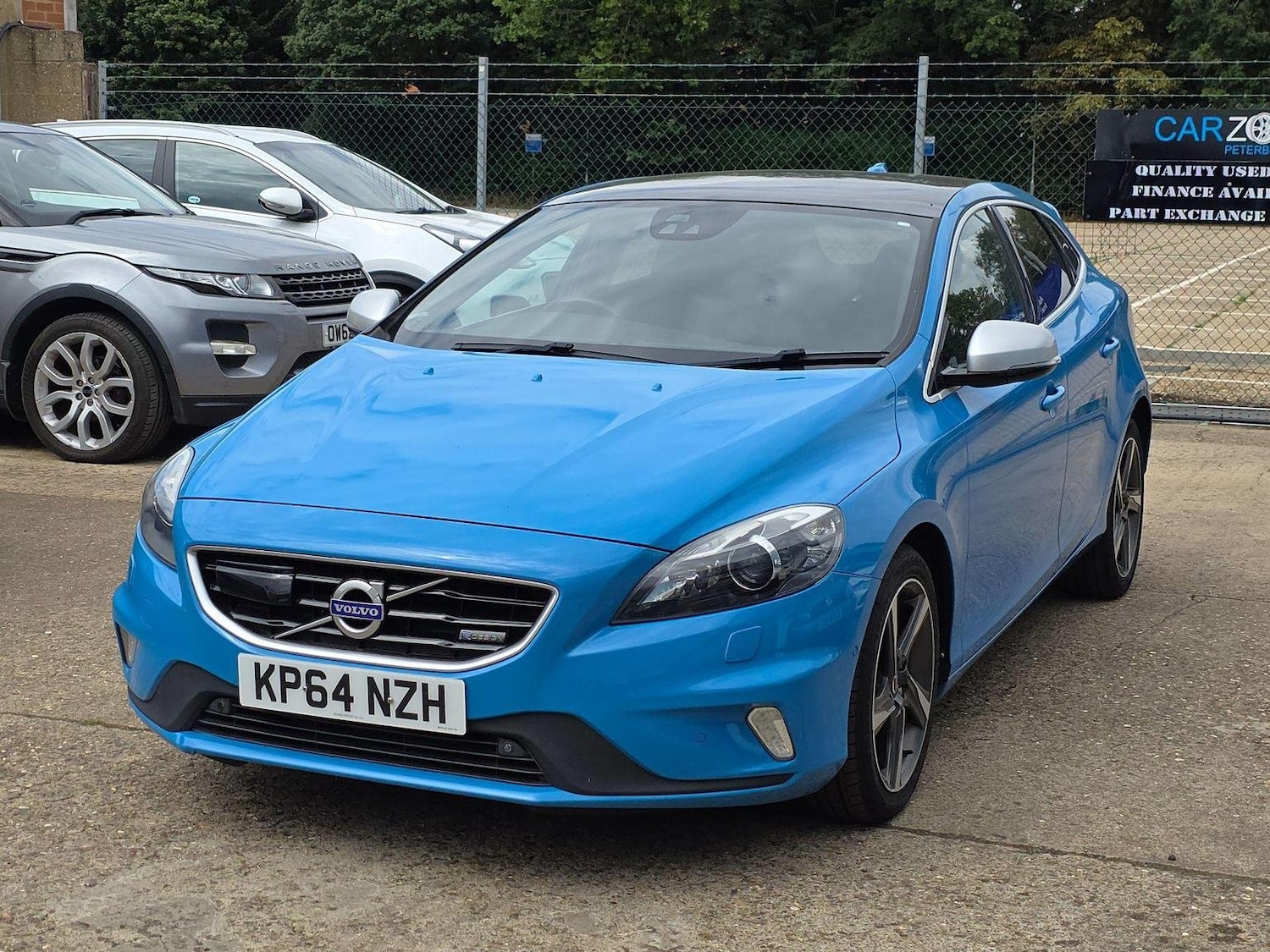 Used Volvo V40 2014 for sale - 76107319: Photo 3