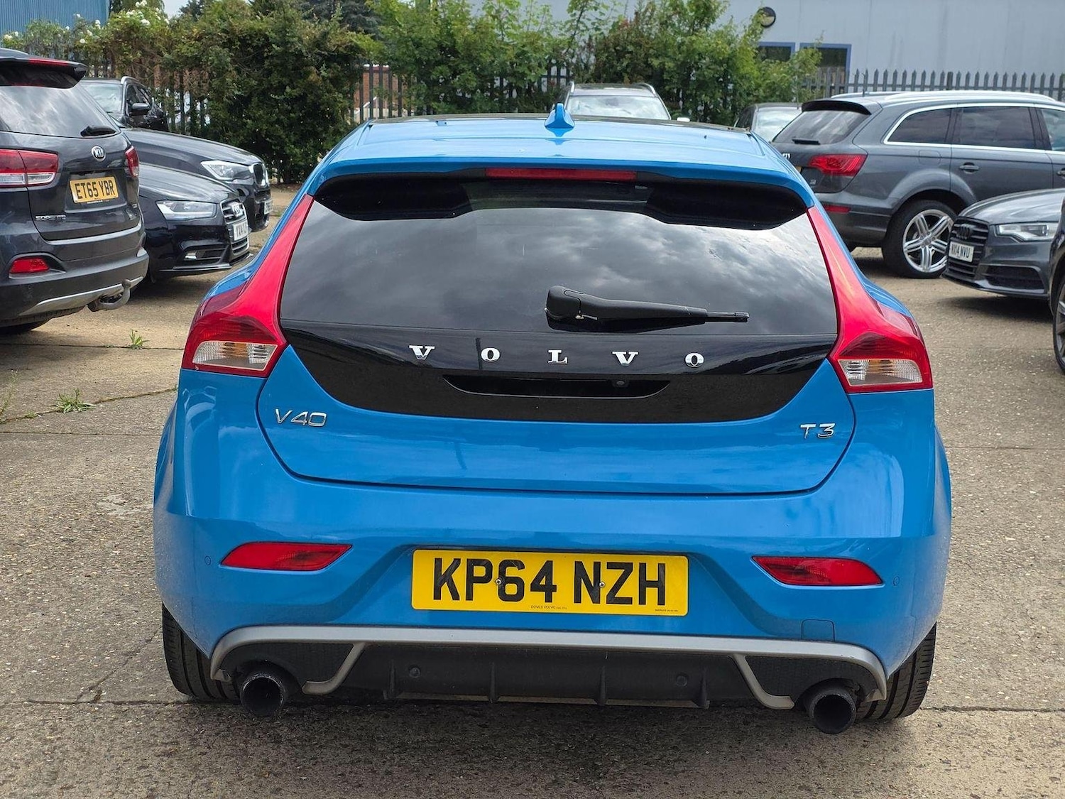 Used Volvo V40 2014 for sale - 76107319: Photo 7