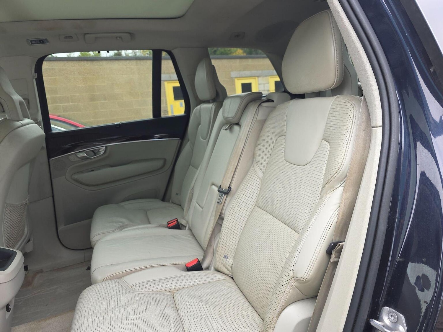 Used Volvo XC90 2015 for sale - 76107349: Photo 17