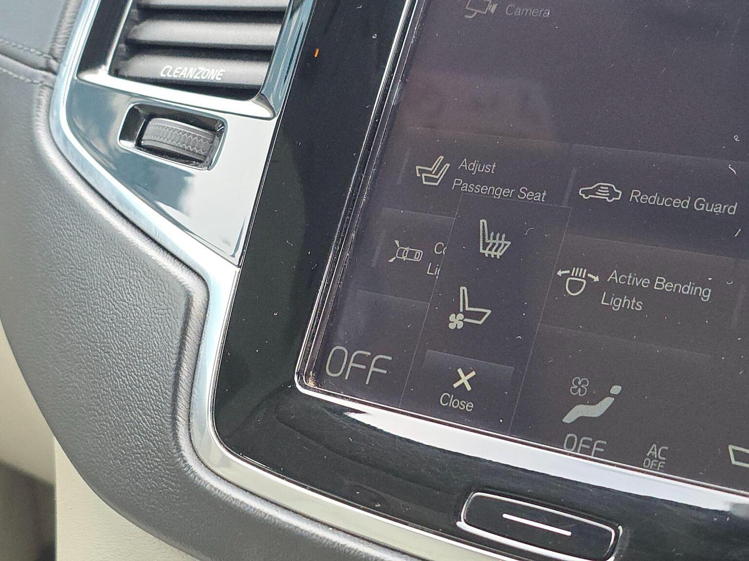 Used Volvo XC90 2015 for sale - 76107349: Photo 31