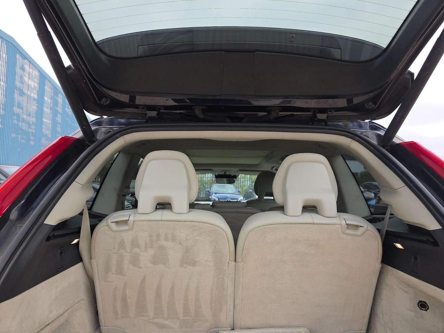 Used Volvo XC90 2015 for sale - 76107349: Photo 40