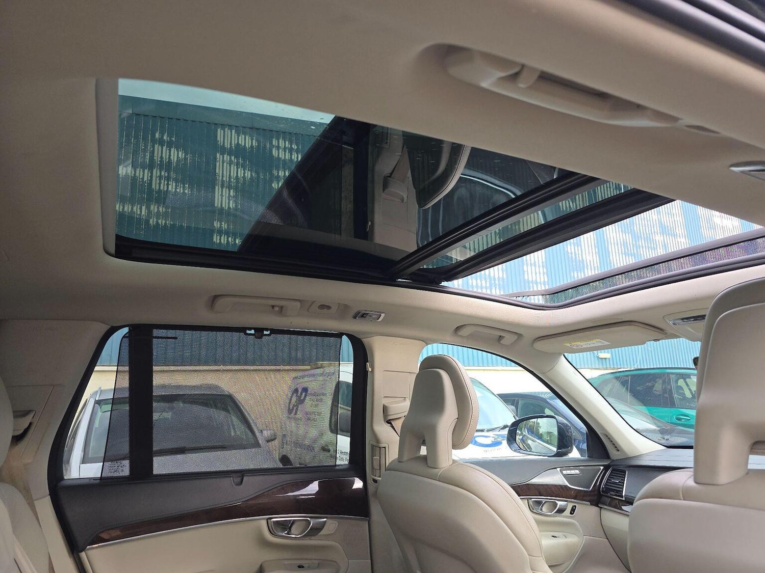 Used Volvo XC90 2015 for sale - 76107349: Photo 44