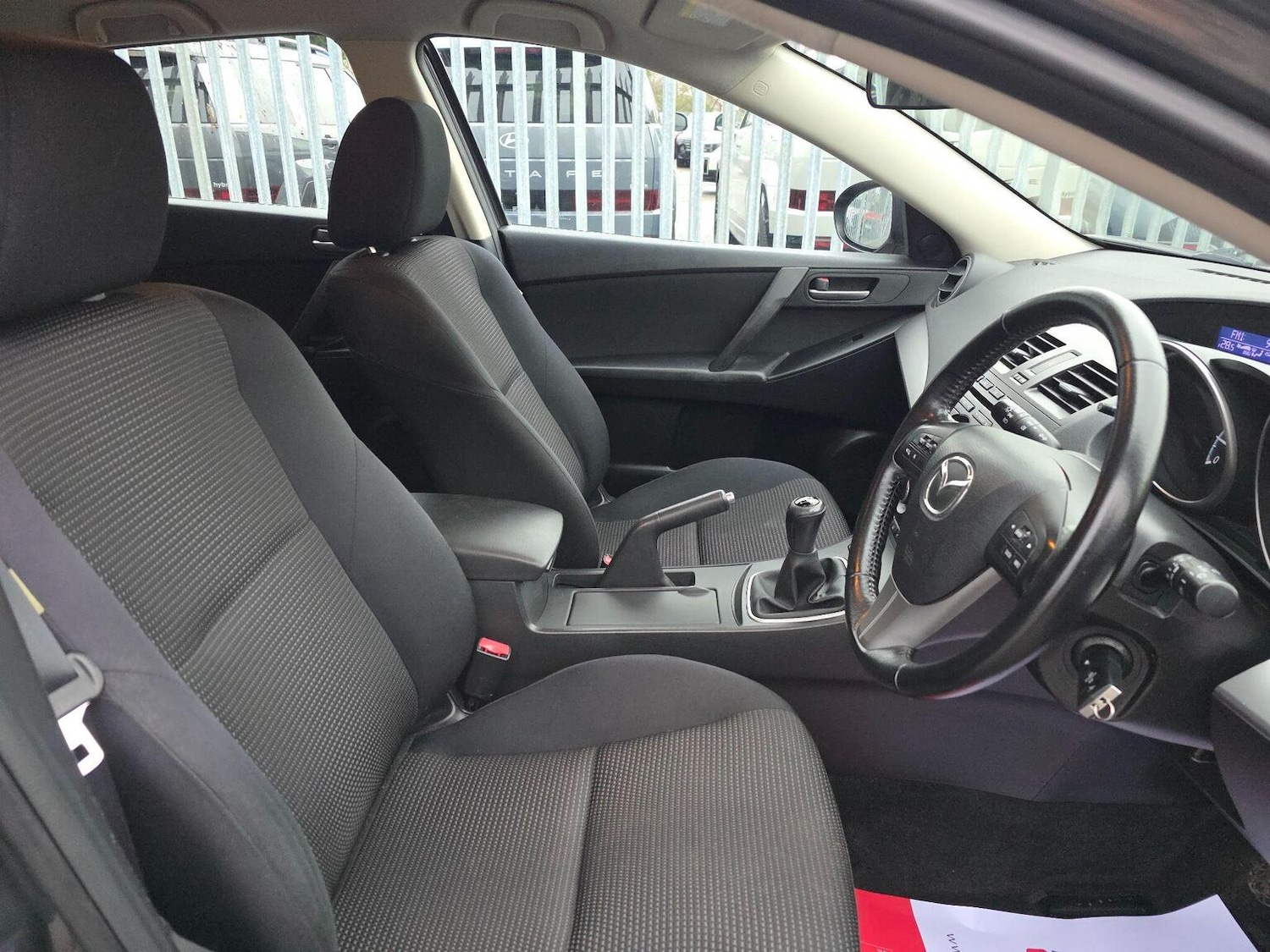 Used Mazda Mazda3 2012 for sale - 77303725: Photo 15