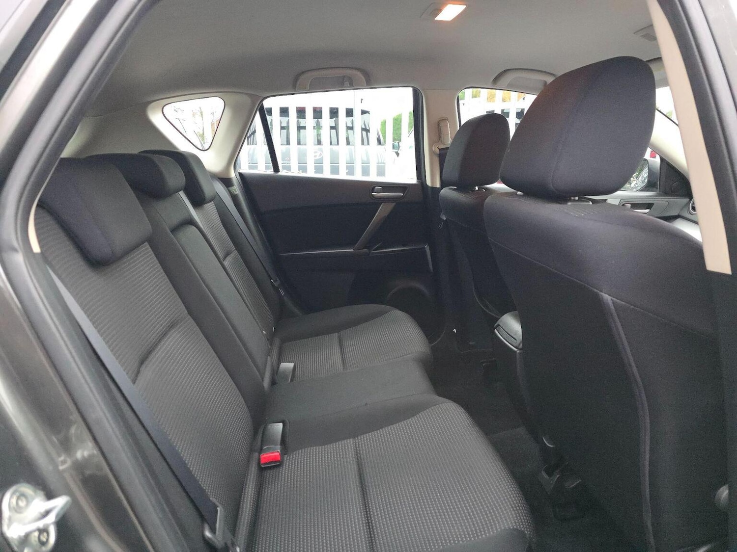 Used Mazda Mazda3 2012 for sale - 77303725: Photo 16