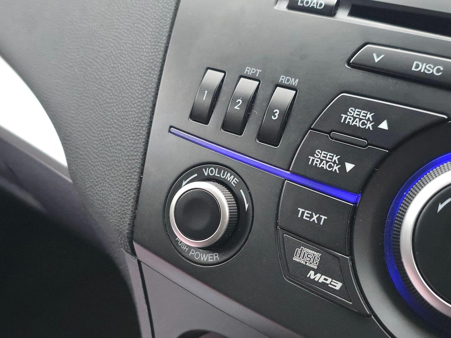 Used Mazda Mazda3 2012 for sale - 77303725: Photo 2