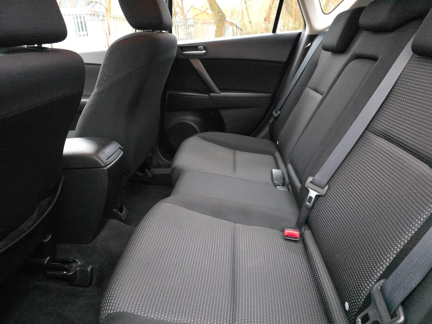 Used Mazda Mazda3 2012 for sale - 77303725: Photo 8