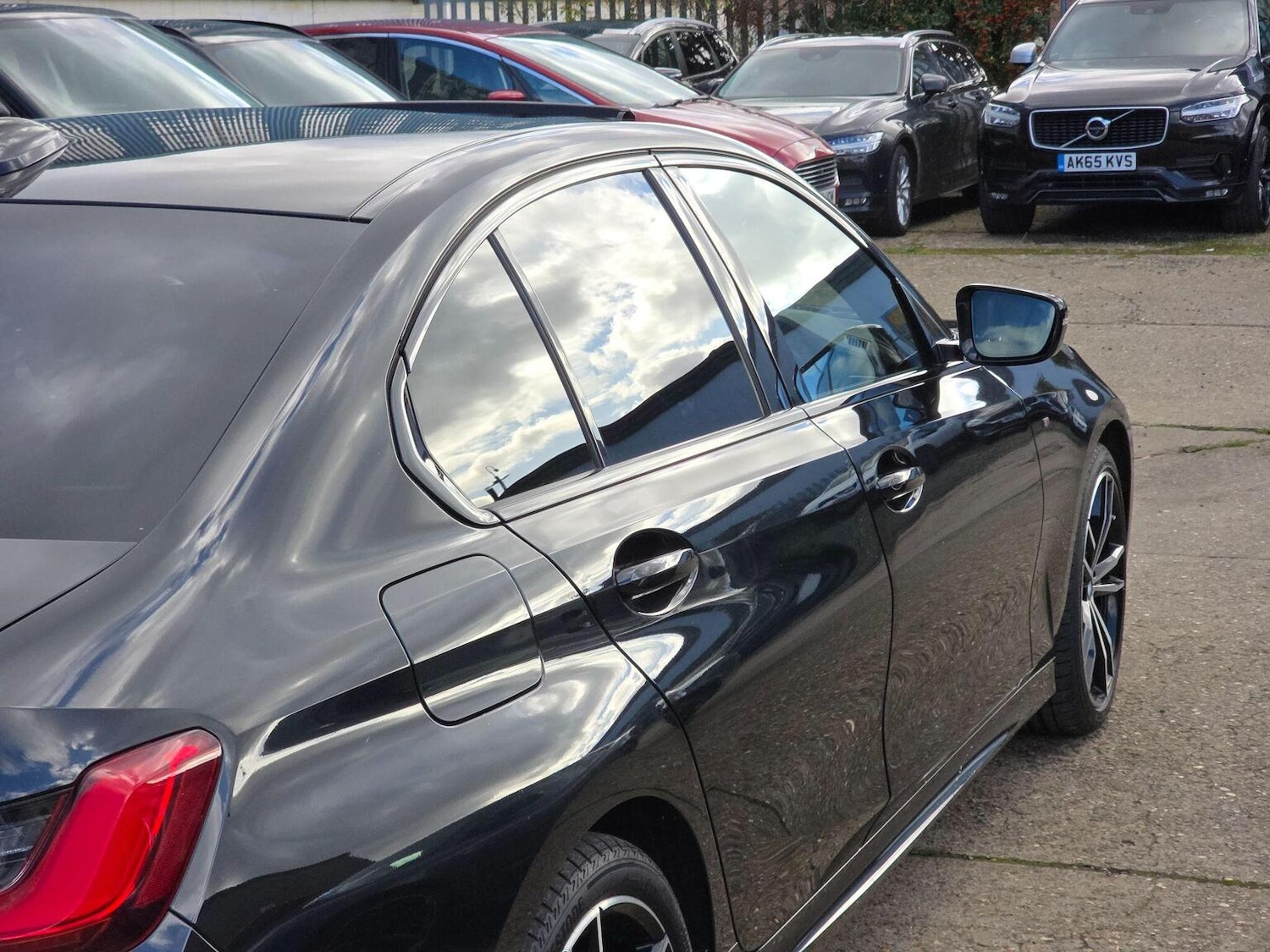 Used BMW 3 Series 2019 for sale - 76439960: Photo 10