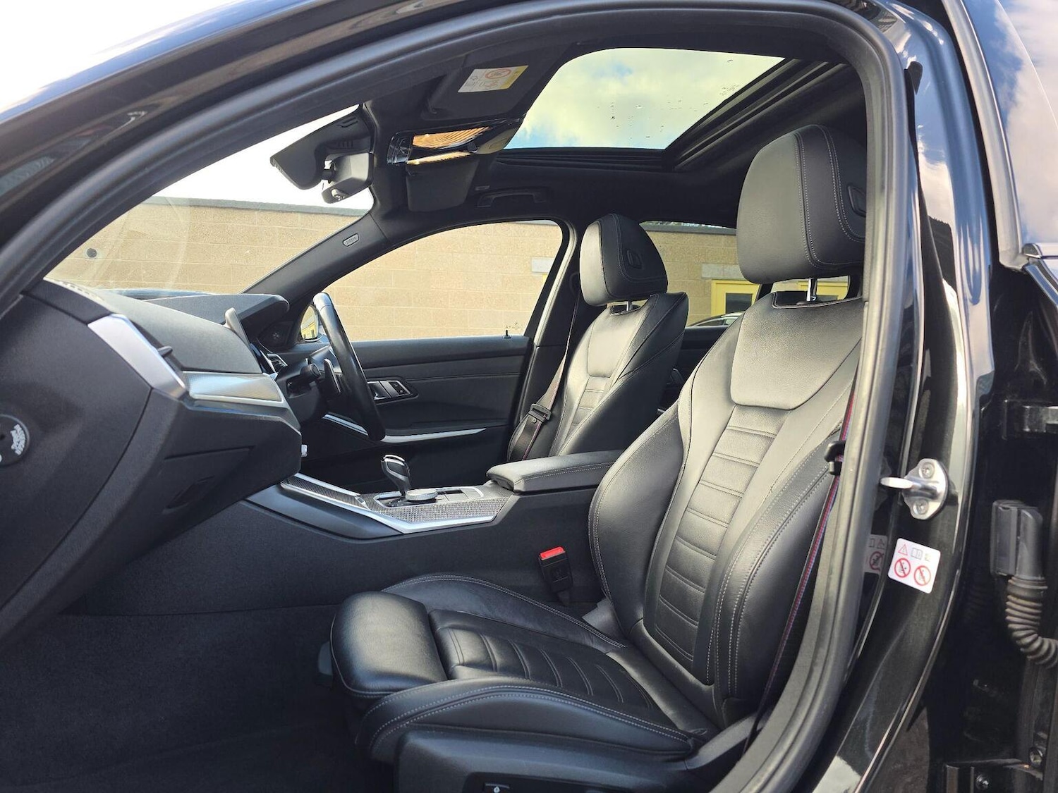 Used BMW 3 Series 2019 for sale - 76439960: Photo 36