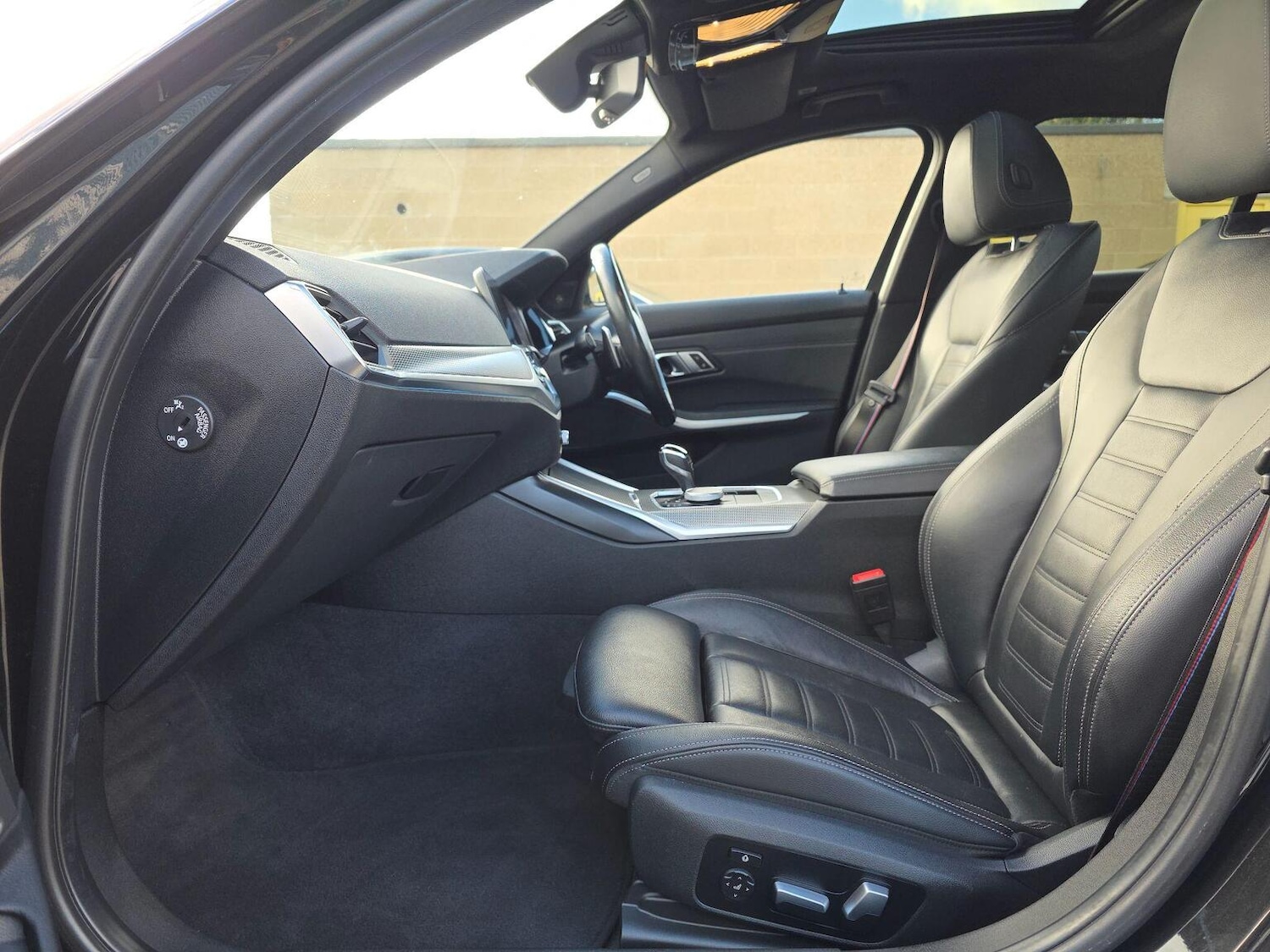 Used BMW 3 Series 2019 for sale - 76439960: Photo 37