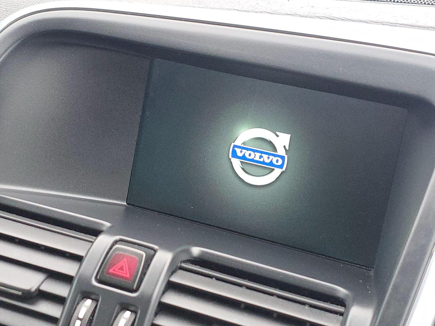 Used Volvo XC60 2016 for sale - 77058427: Photo 10