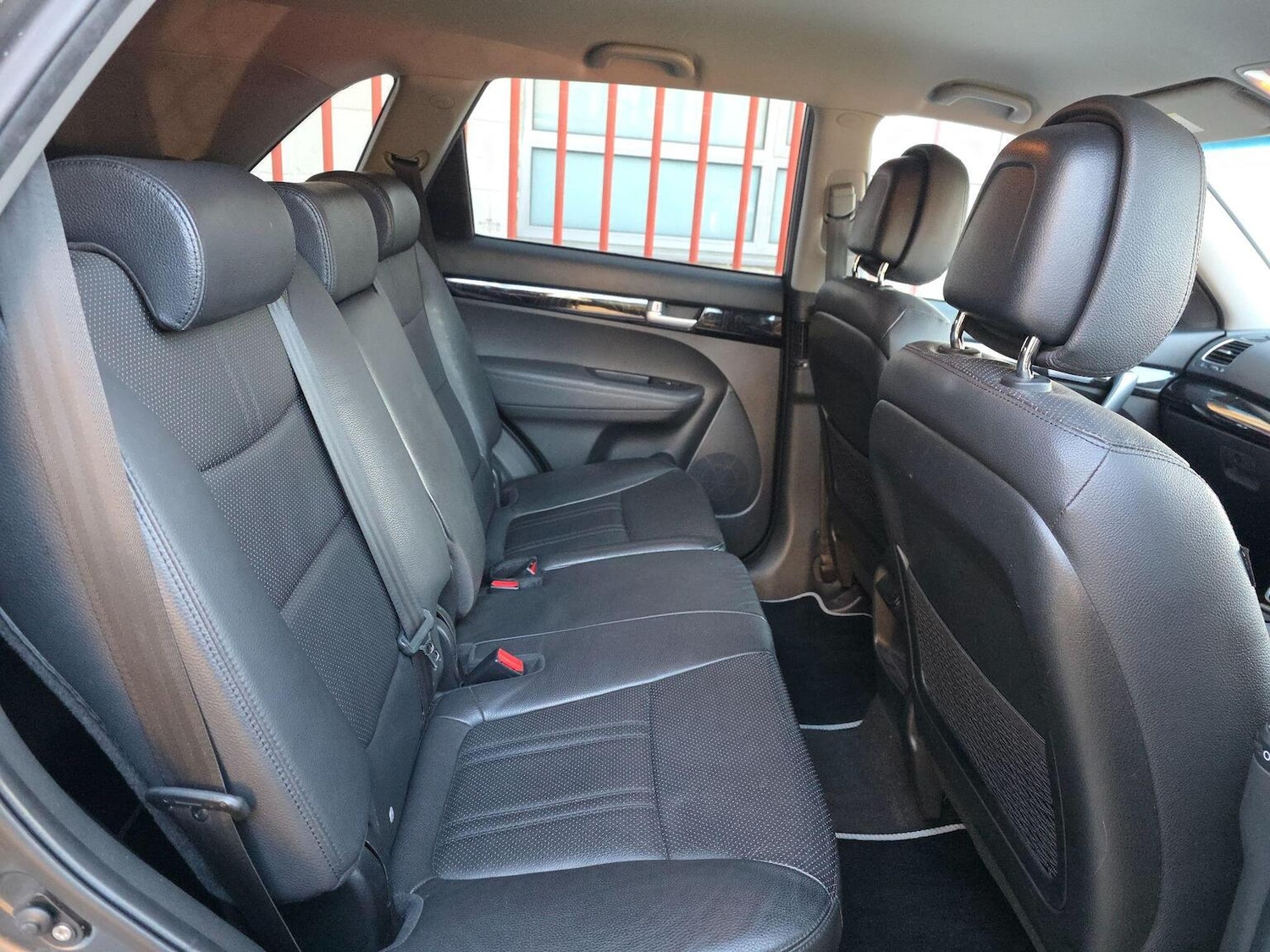 Used Kia Sorento 2014 for sale - 77080814: Photo 15